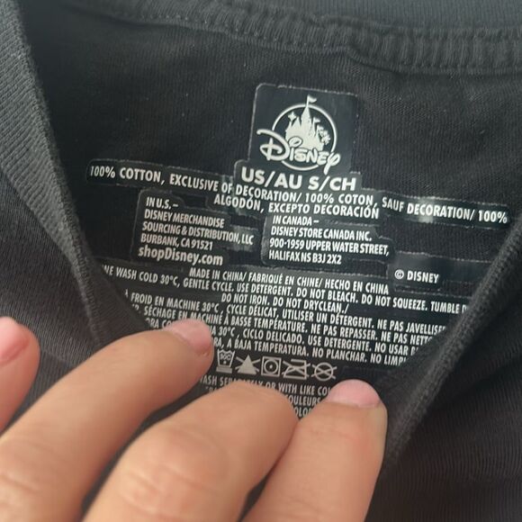 Disney World Resort happy Halloween 2022 tshirt Size Small - Picture 4 of 5